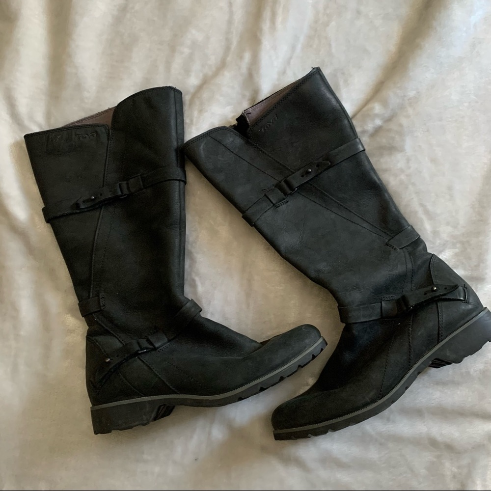 Teva De La Vina tall waterproof boots, size 7.5
